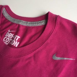 Nike Dri-Fit Cotton Tee Shirt Pink XS